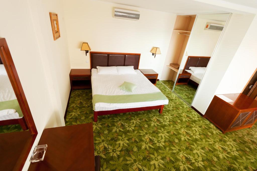 Morelux Boutique Hotel Kapchagay Quarto foto